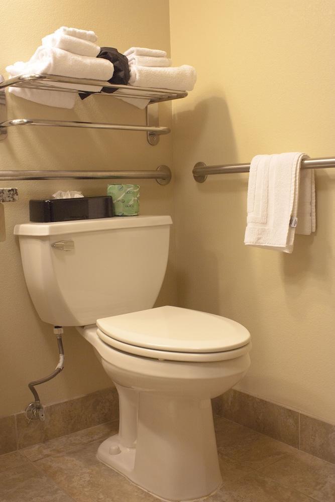 Comfort & Akron Hotel 2*