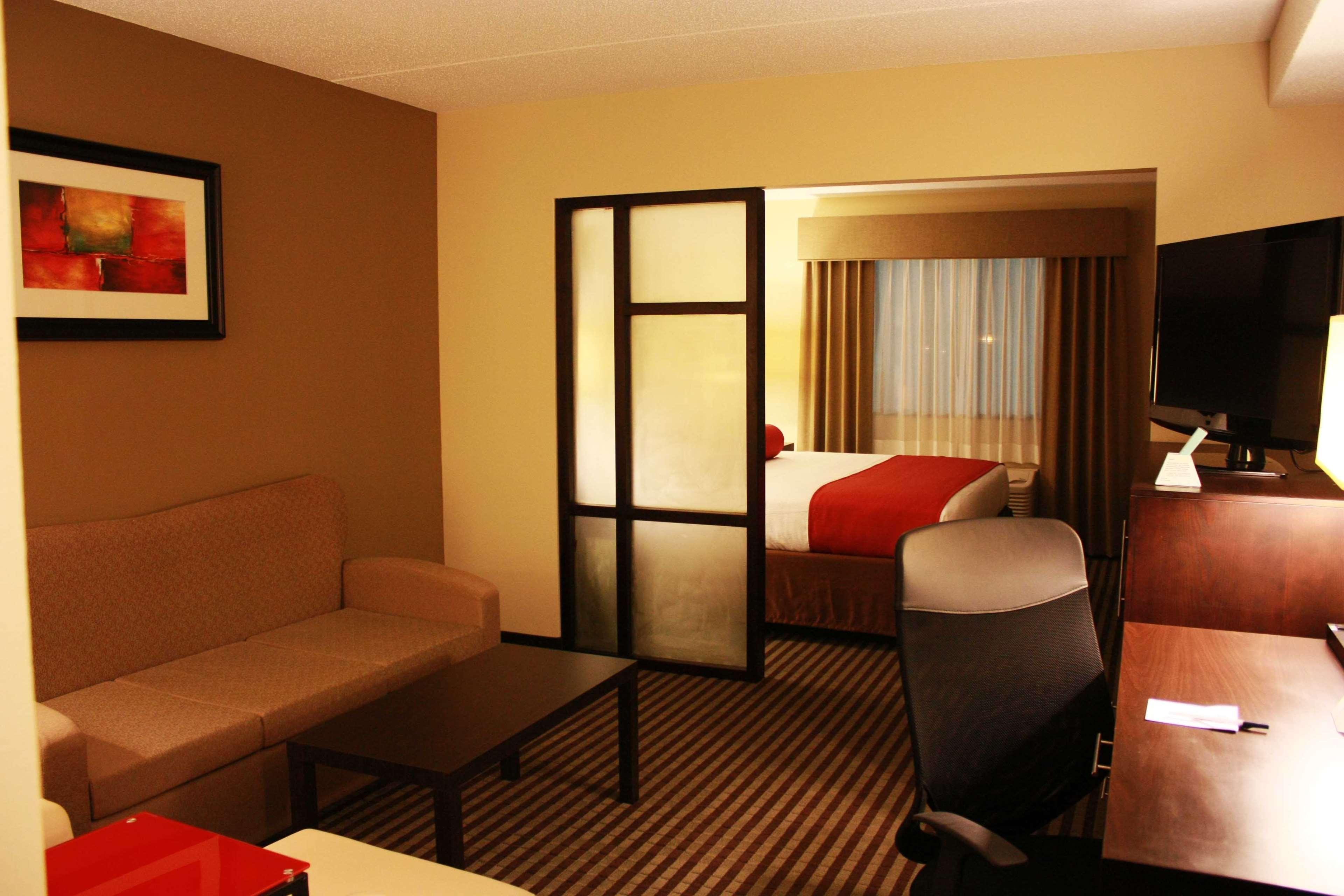 Comfort & Akron Hotel