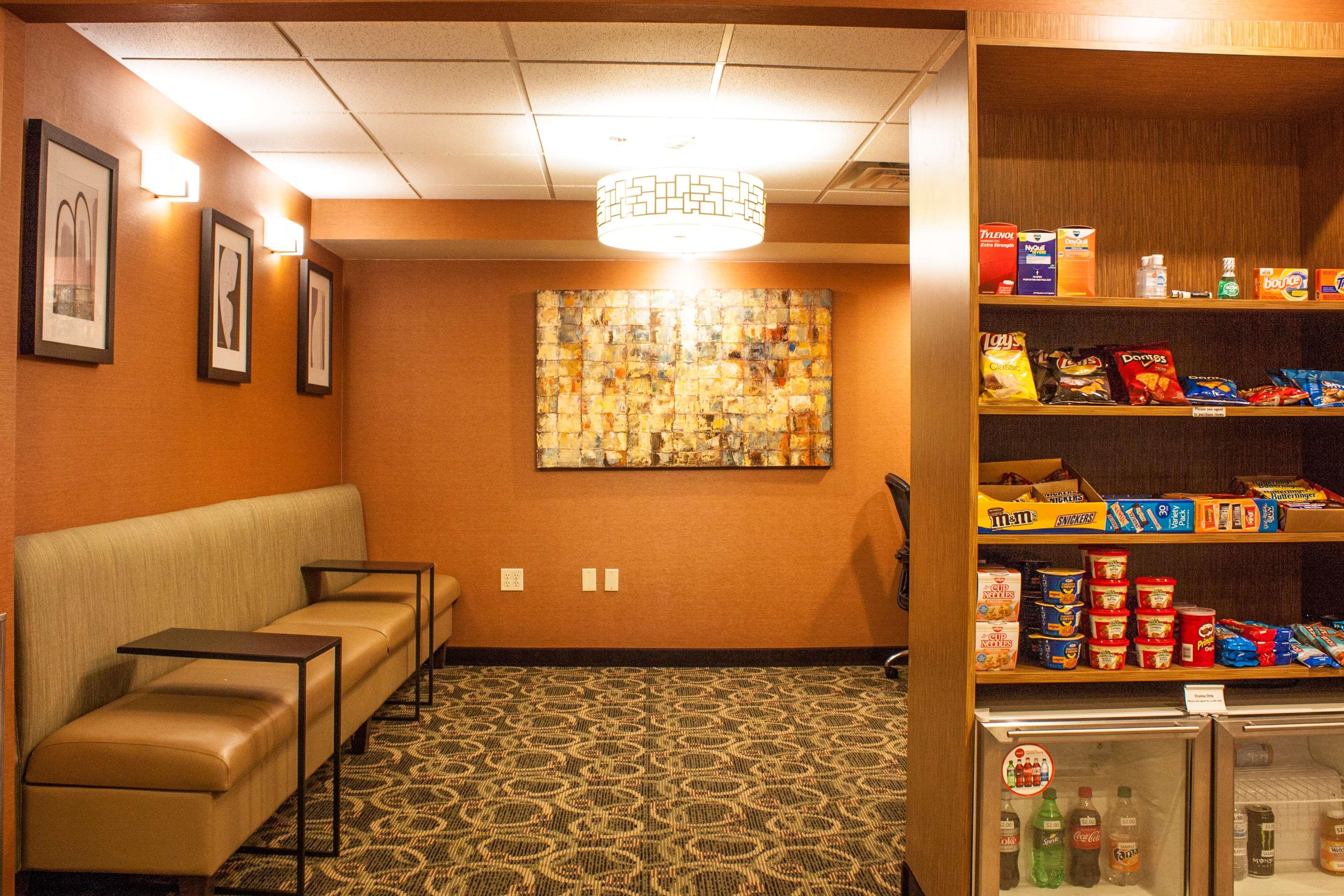 Comfort & Akron Hotel Copley