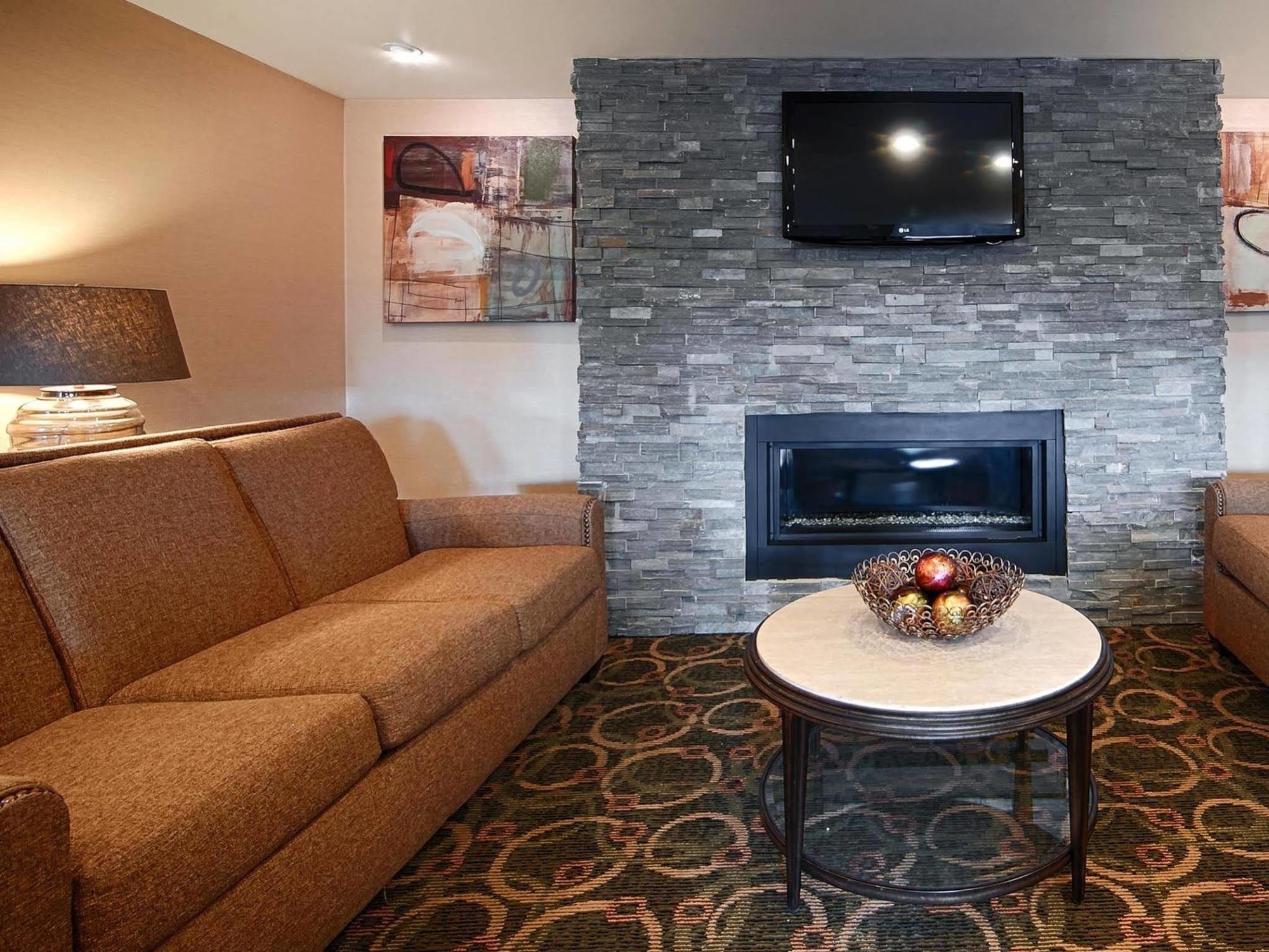 Comfort & Akron Hotel Copley