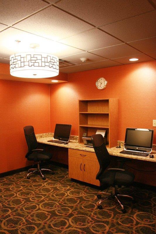 Comfort & Akron Hotel 2*