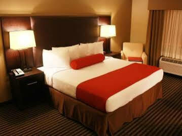 Comfort & Akron Hotel